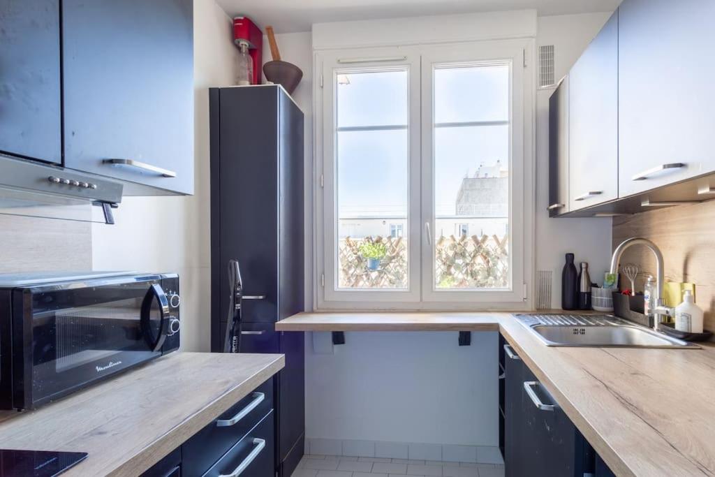 Gaspar - 2 Pieces Au Dernier Etage Avec Balcon Boulogne-Billancourt Exterior foto